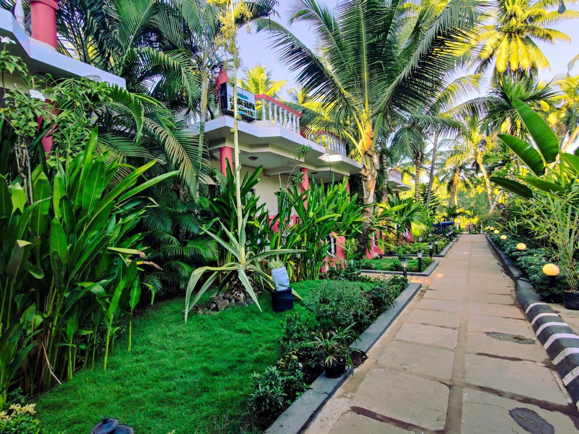 Vintage Beach Resort Agonda Exterior foto